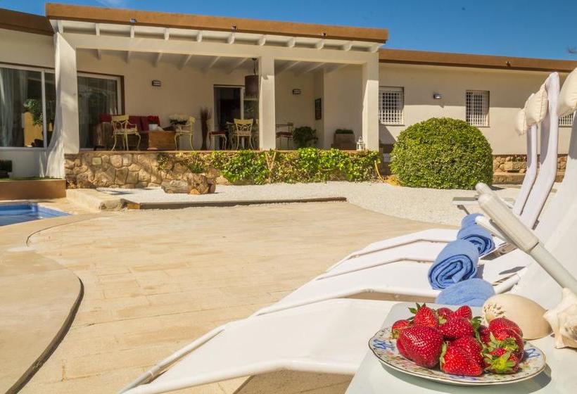 צימר Palm Luxury Retreat