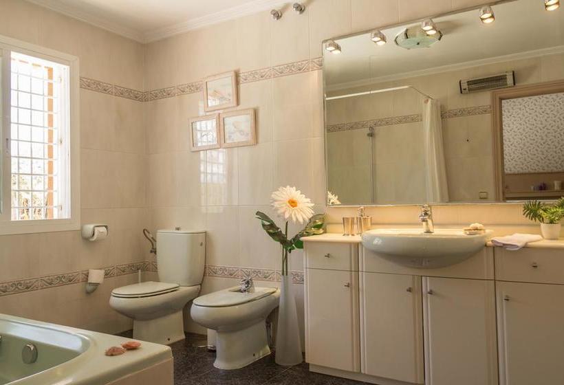 צימר Palm Luxury Retreat