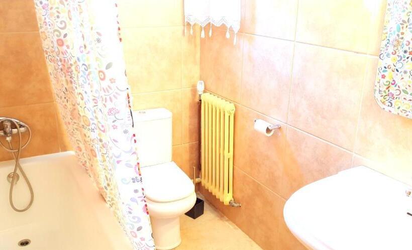 مبيت وإفطار Casa Rural Cuny