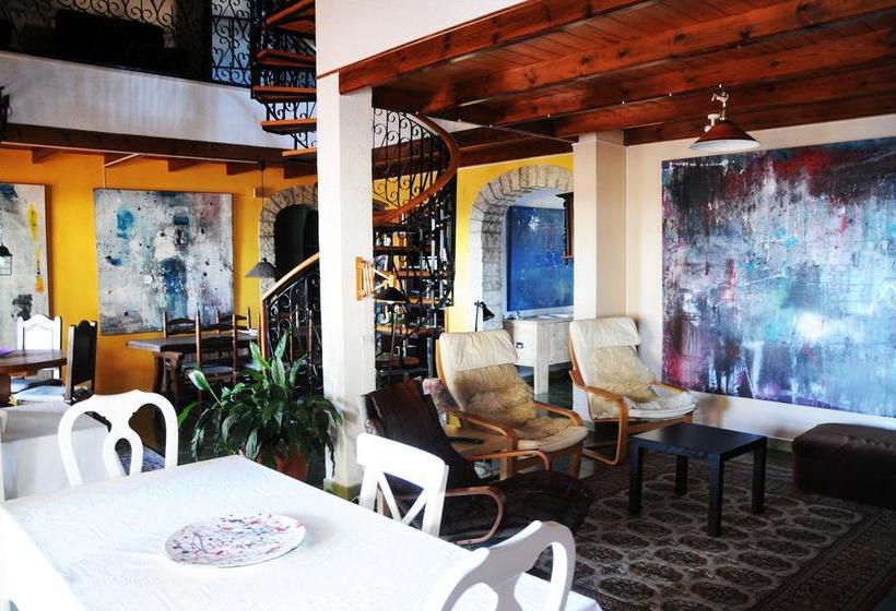 Casa Del Artista Bed & Breakfast