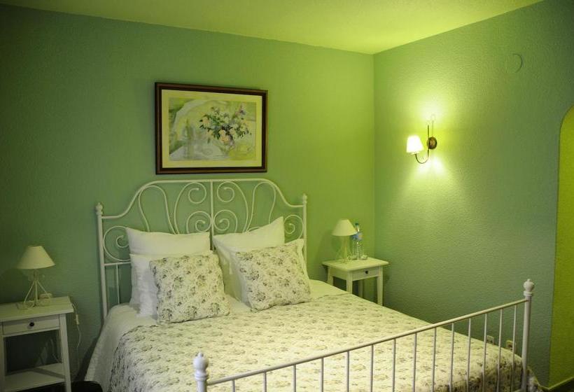 Casa Del Artista Bed & Breakfast