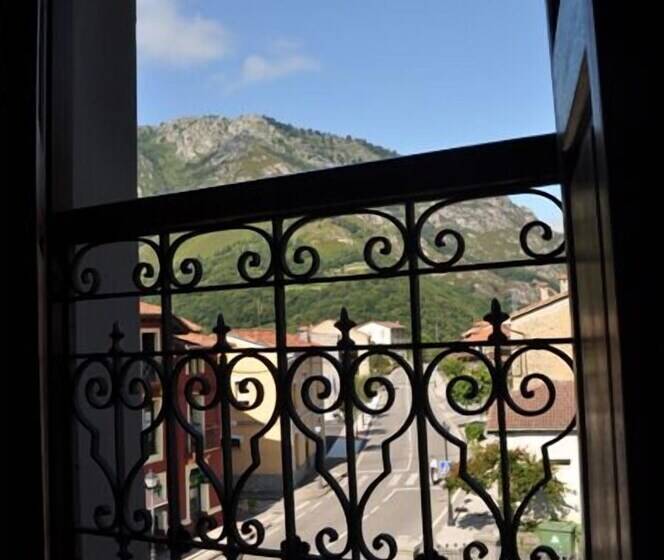 Don Felix Hotel Y Restaurante