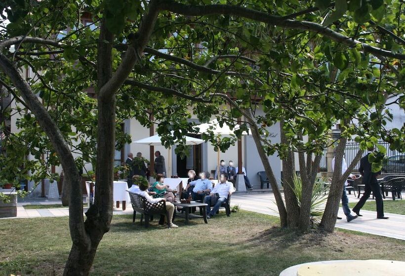 Don Felix Hotel Y Restaurante