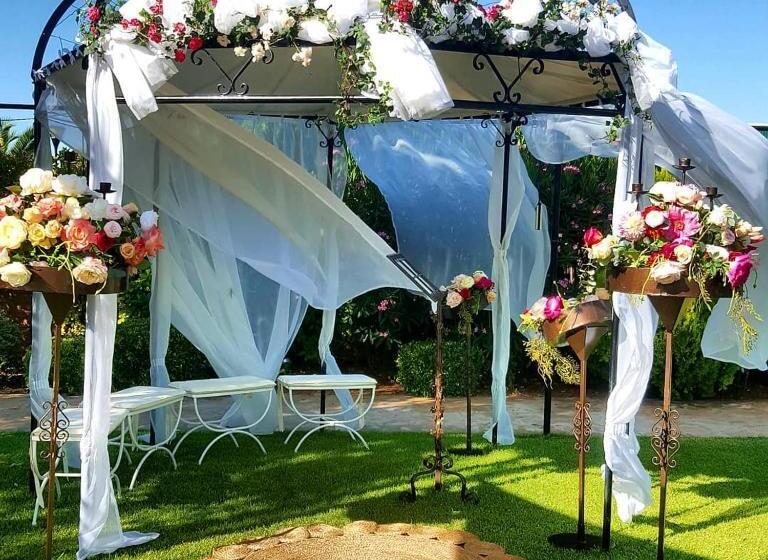 Escuderos Hotel Cruz