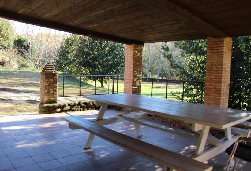 Hostel El Lago, Caceres