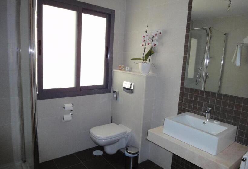 Отель Avenida 31