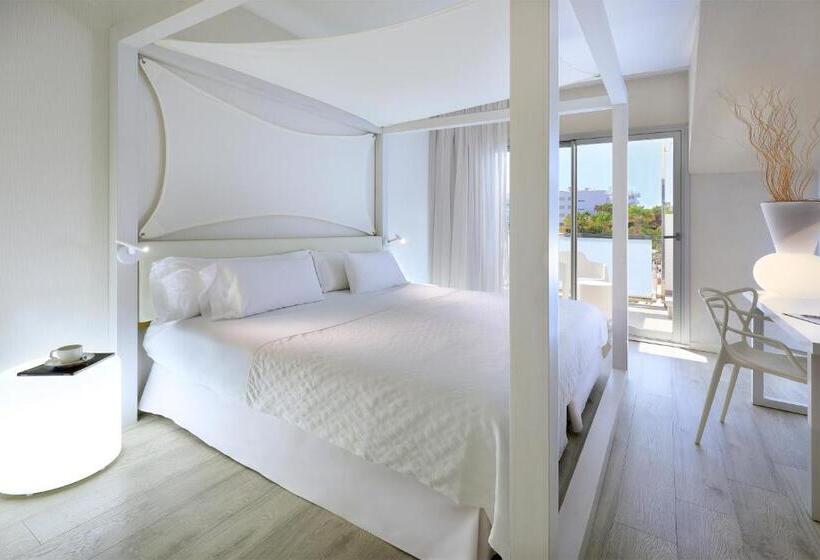 Blanco Hotel Formentera