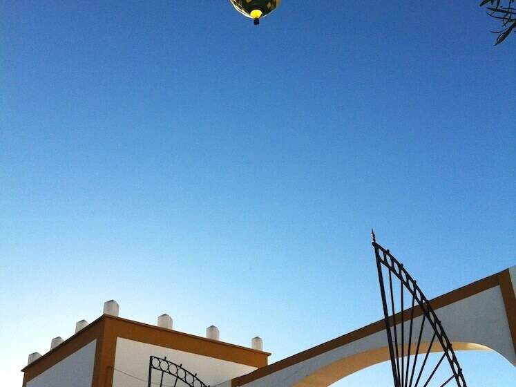 酒店 Bodega El Moral