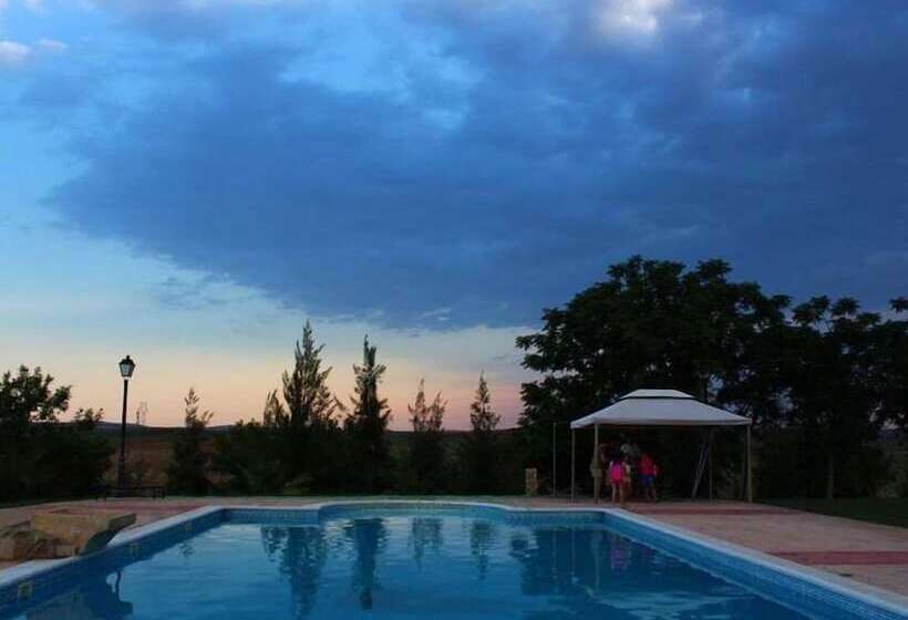 فندق Bodega El Moral