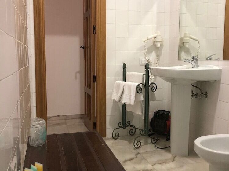 酒店 Bodega El Moral