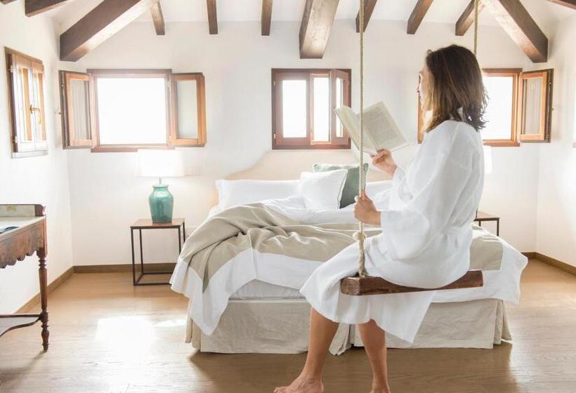 هتل Cal Reiet Holistic Retreat