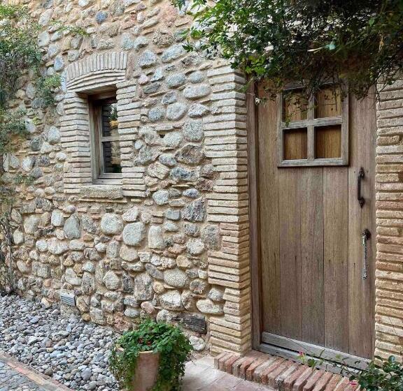 هتل Can Carbó De Peralada