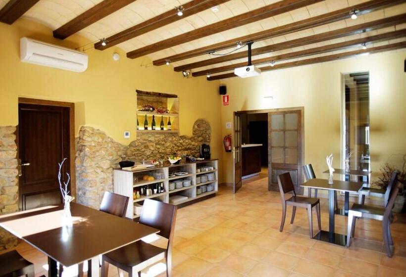 Отель Can Panyella