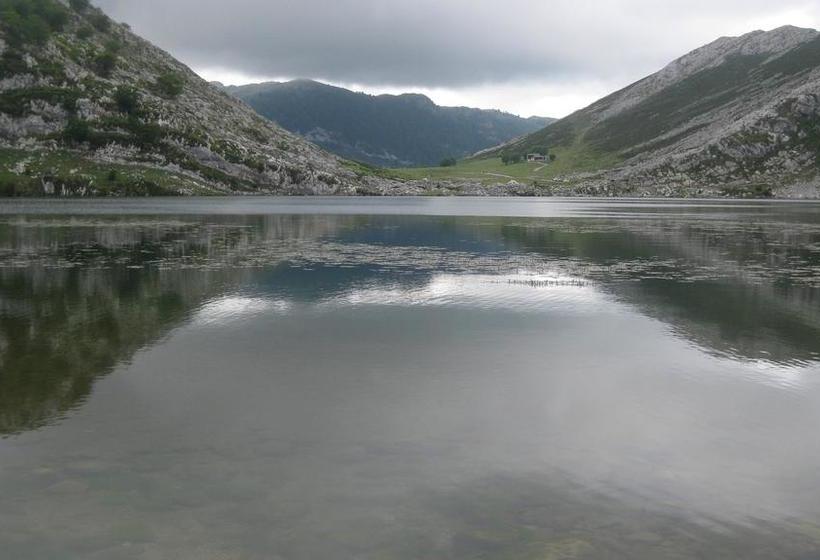 فندق Casa De Aldea La Casona De Los Valles