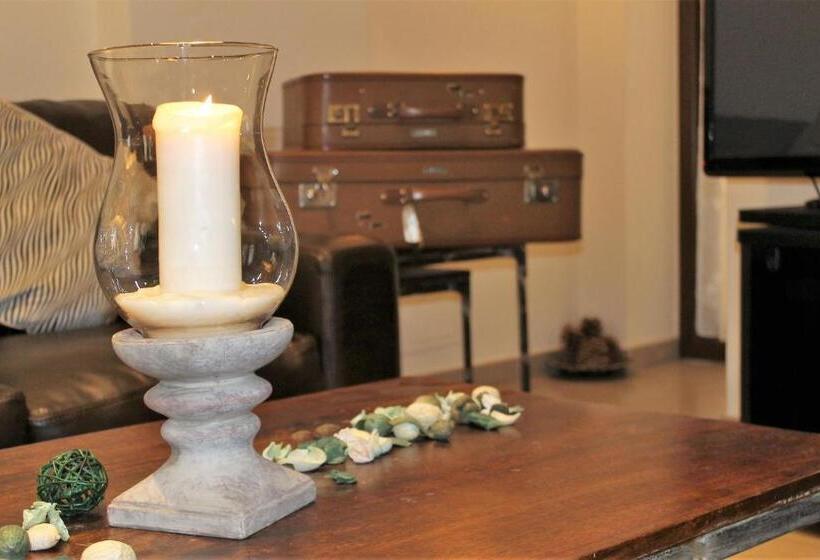 هتل Casa Del Castillo