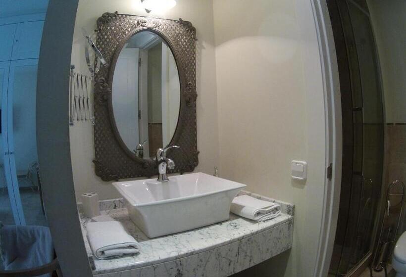 هتل Casa Del Castillo