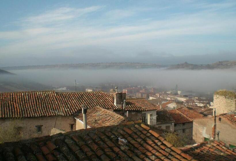 هتل Casa Del Castillo