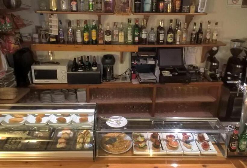 هتل Casa Escolano