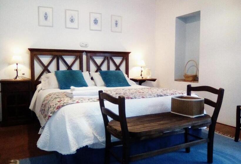 ホテル Casa Rural Y Restaurante Casa Adriano