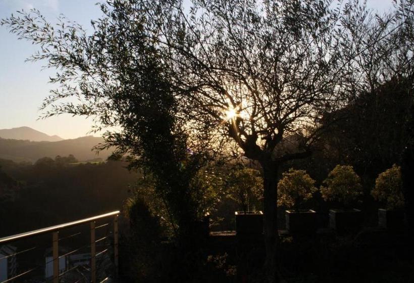 هتل Casona El Gurugu