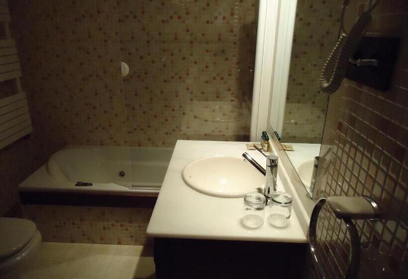 هتل Casona El Gurugu