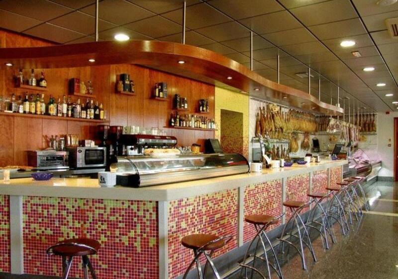 فندق Complejo El Carrascal