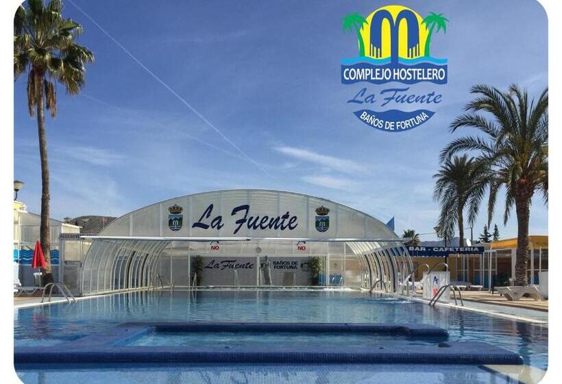 هتل Complejo Hostelero La Fuente