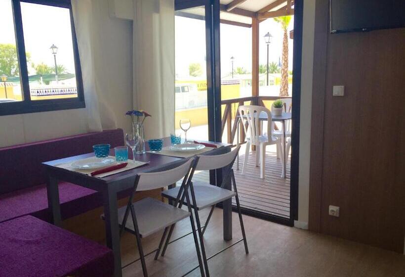 فندق Complejo Hostelero La Fuente
