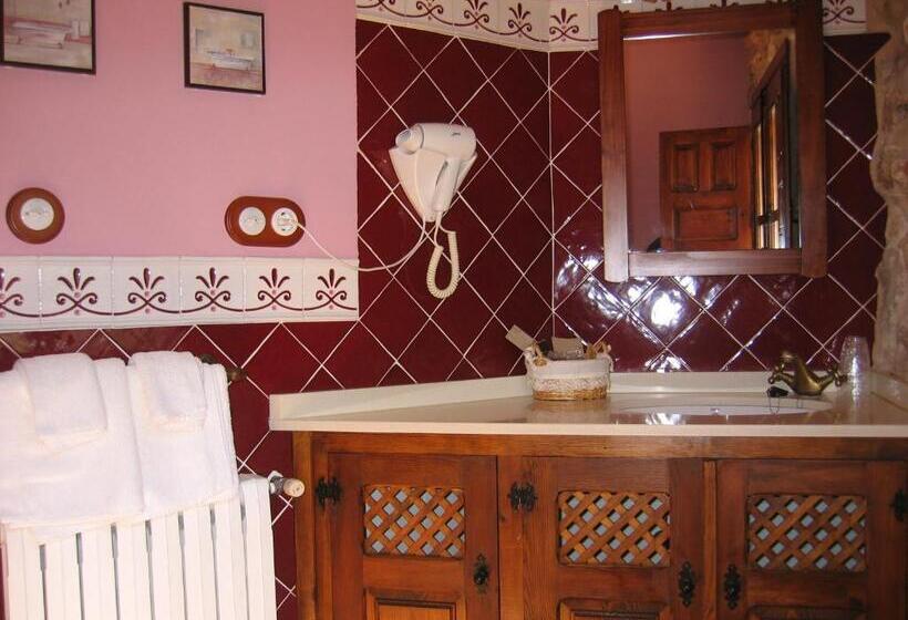 בית מלון כפרי De Montaña Cueva Ahumada