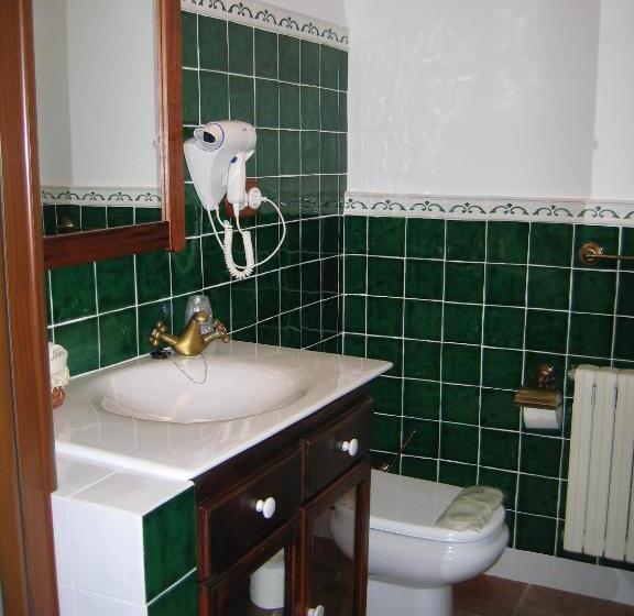 בית מלון כפרי De Montaña Cueva Ahumada