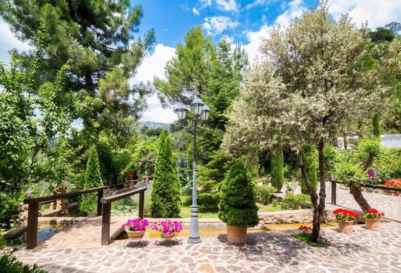 בית מלון כפרי De Montaña Cueva Ahumada