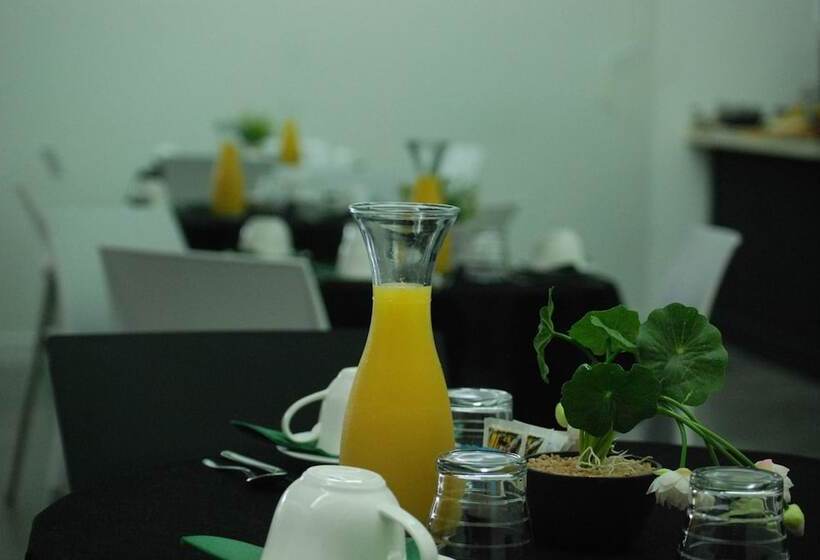 ホテル El Abuelo De La Cachava