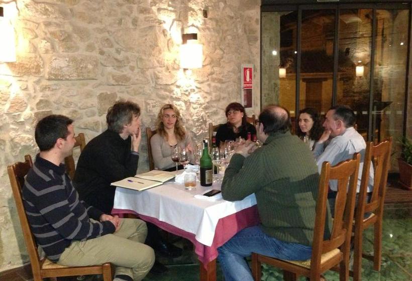 ホテル El Castell