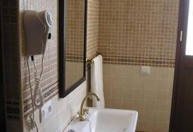 בית מלון כפרי El Perro De Paterna