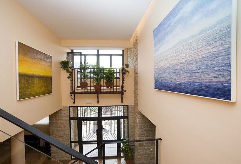 호텔 El Portón De La Sierra