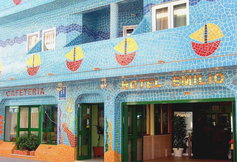 Отель Emilio