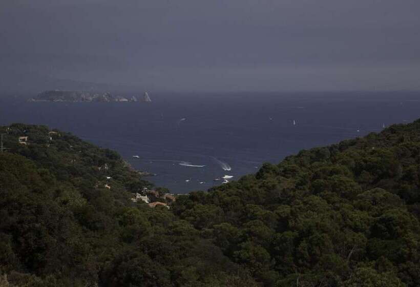 هتل Es Cel De Begur