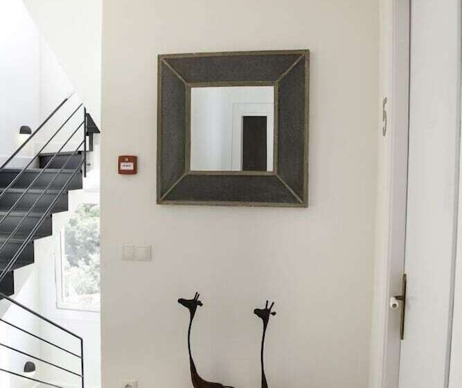 هتل Es Cel De Begur