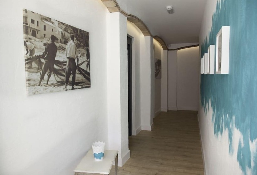 هتل Es Cel De Begur