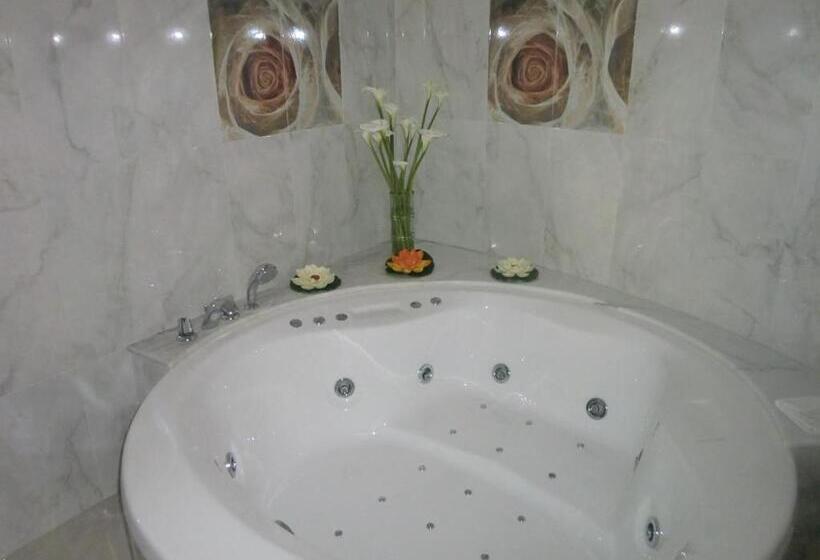 فندق Gasaqui