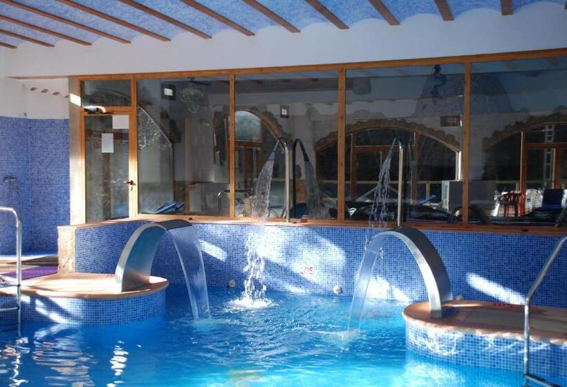 בית מלון כפרי Hospedería Río Zumeta Spa