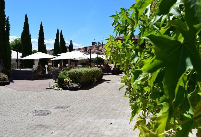 Отель Hospederia Palacio De Casafuerte