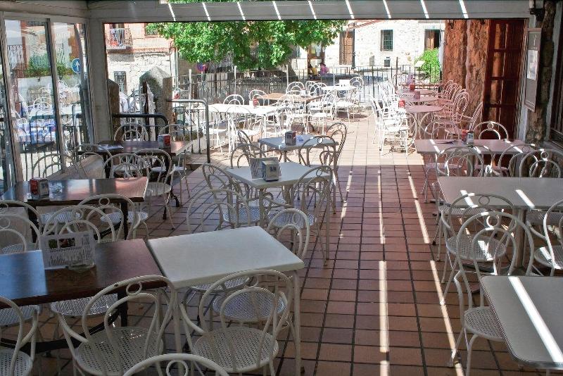 هتل Hostal La Maya