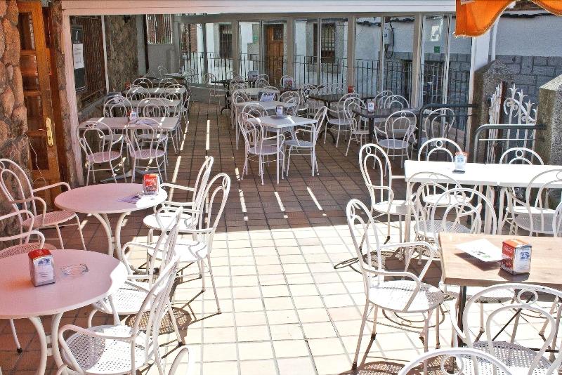 هتل Hostal La Maya