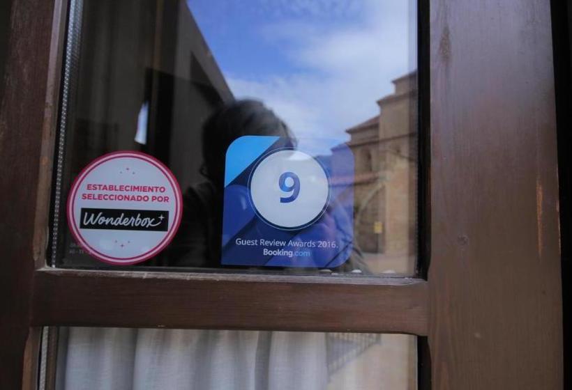 ホテル Hostal Mesón Del Rey