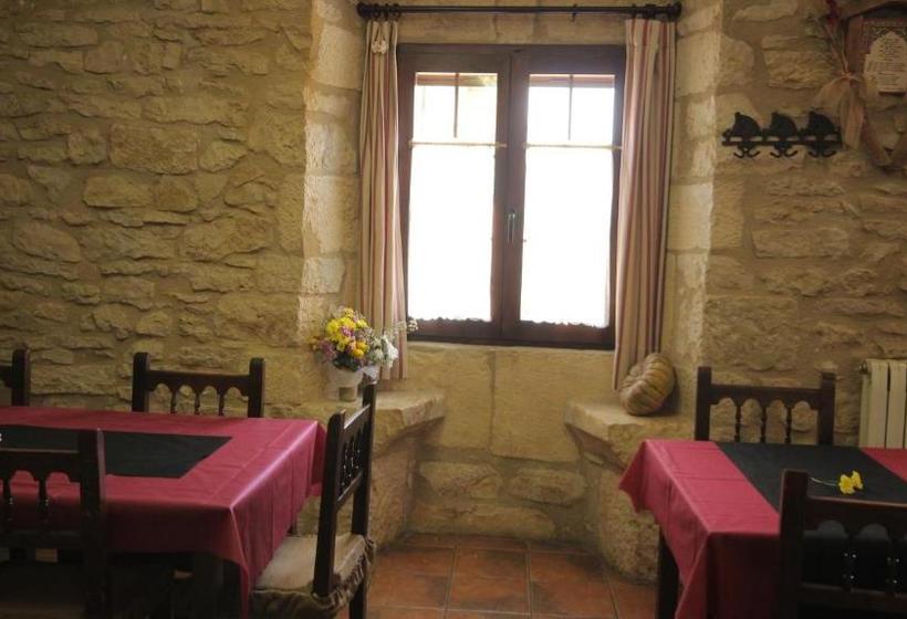 ホテル Hostal Mesón Del Rey