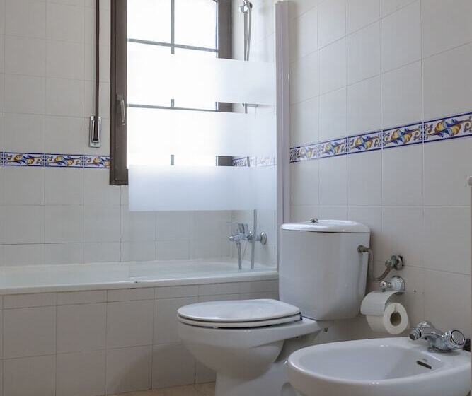 Отель Hostería El Bodegón De Gredos