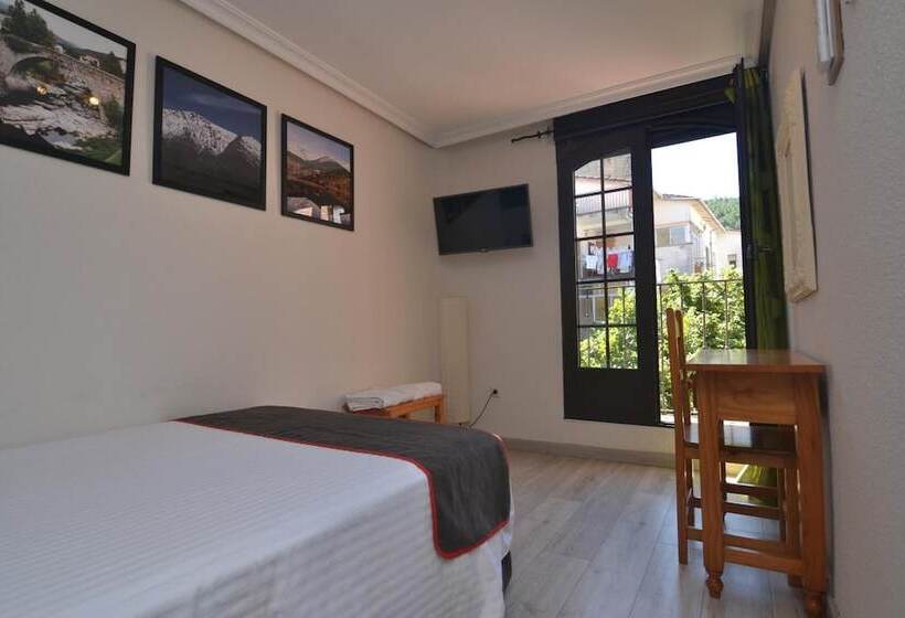 Отель Hostería El Bodegón De Gredos