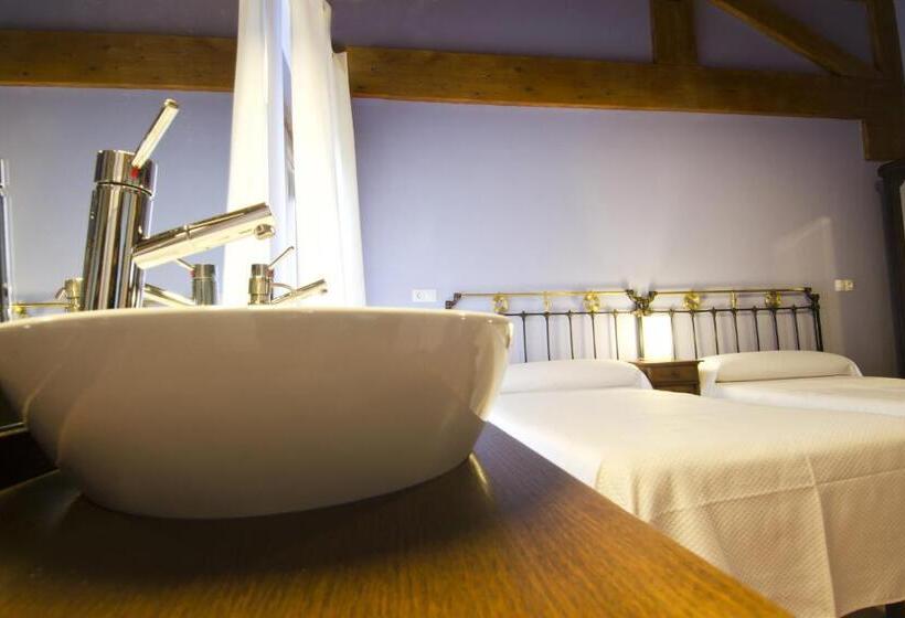 בית מלון כפרי La Casona De La Mesta