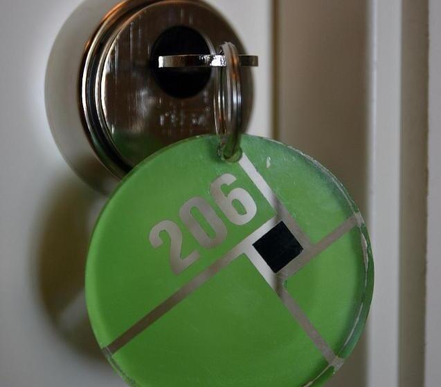 فندق La Fonda Moreno